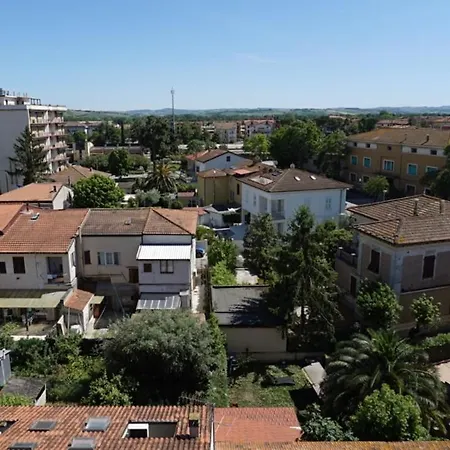 Panorama House * Chiaravalle Marche